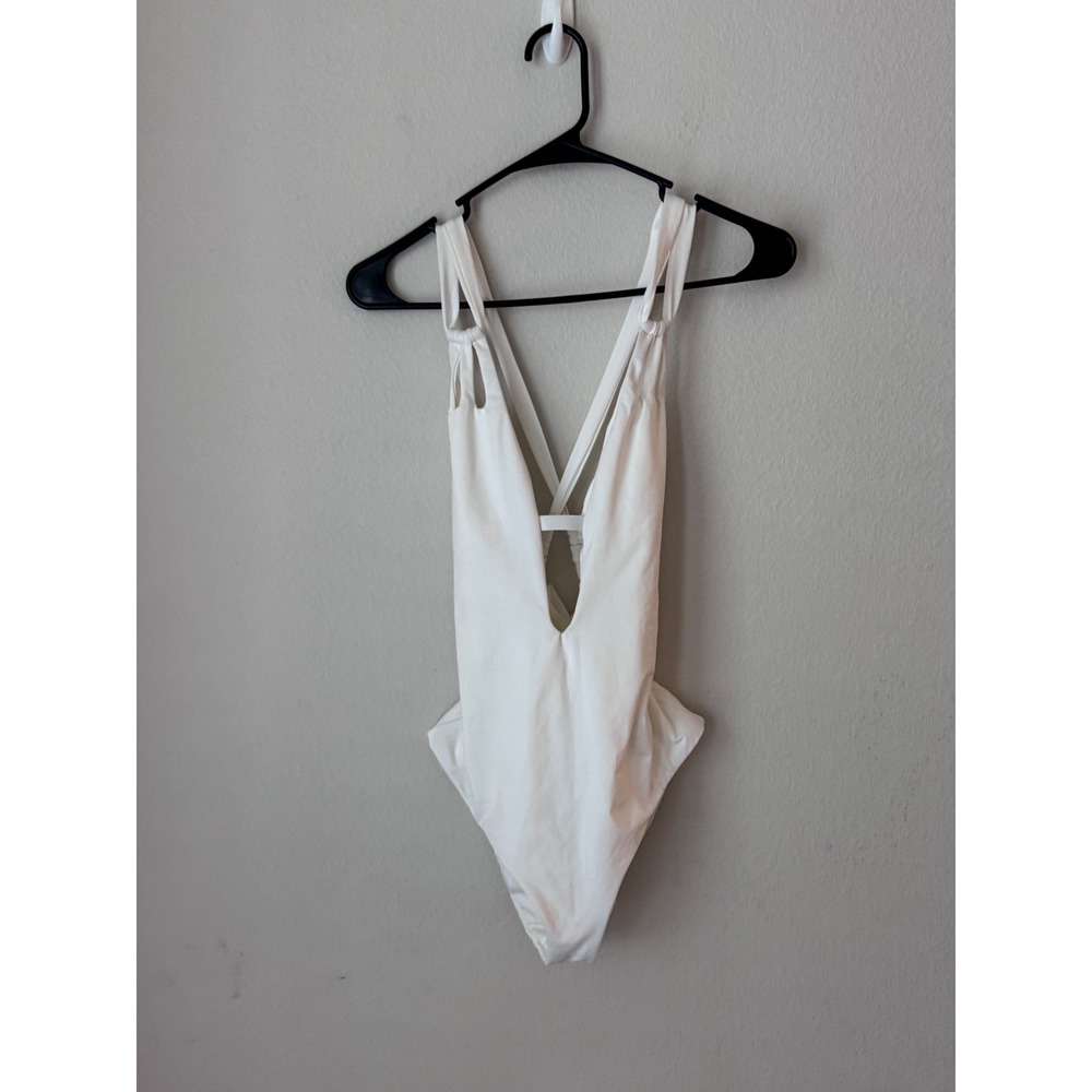 Becca by Rebecca‎ Virtue White Deep V Strappy Back One Piece Swimsuit S
